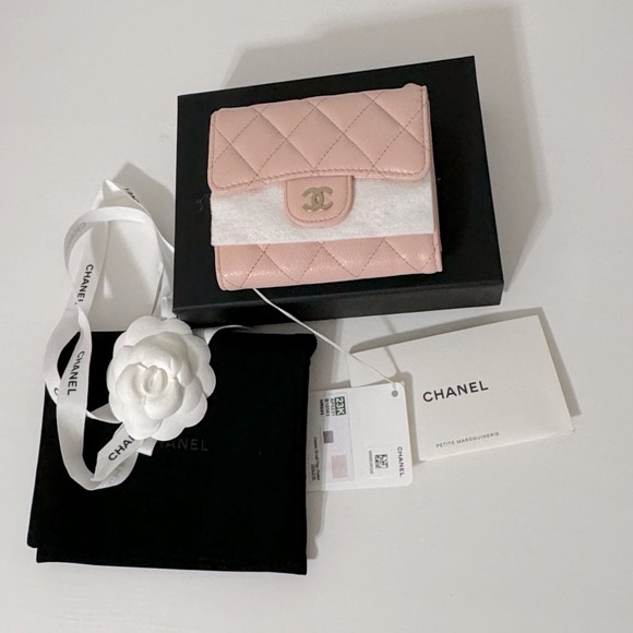 Chanel classic flap small wallet 🩰 ballet pink 100% Authentic - Picture 4 of 6